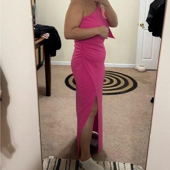 Chic One-Shoulder Pink Dress - Picture 3 of 5